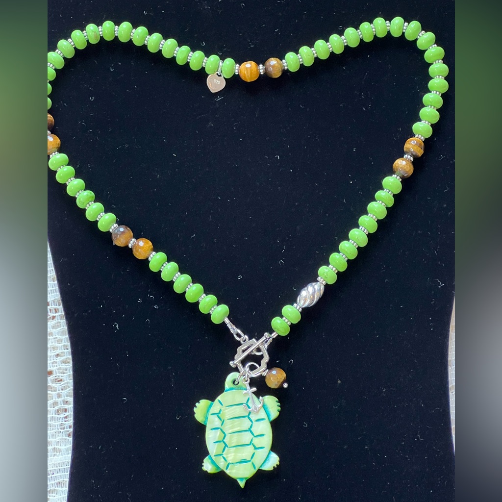 Adorned Crown Assemblage Beaches Butterflies Turtle Anchor Necklace 35$
